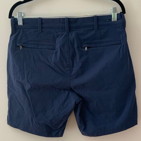 J. Crew Stretch Navy Men's shorts size 31 with 7" inseam - Picture 3 of 3